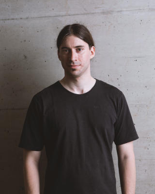 Jürgen Riedl / Fondatore